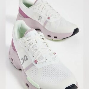 On Cloudpulse Purple Crosstraining Shoes Women's Sz 8